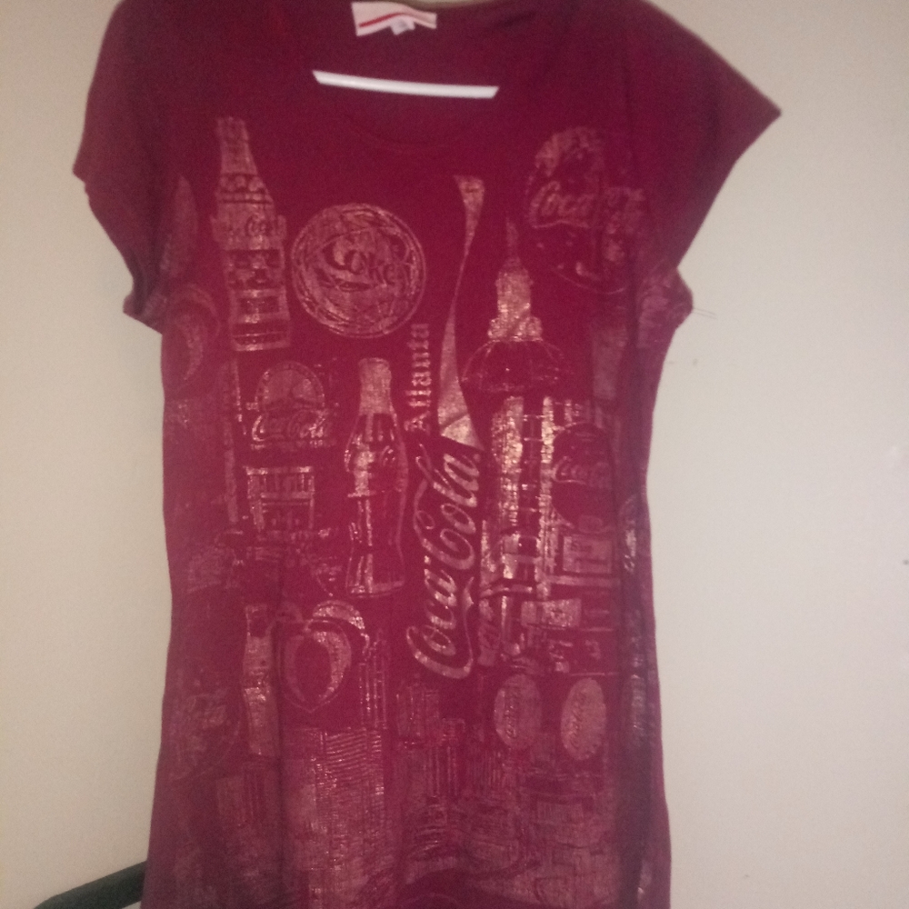 Red coke cola shirt brand new size x large